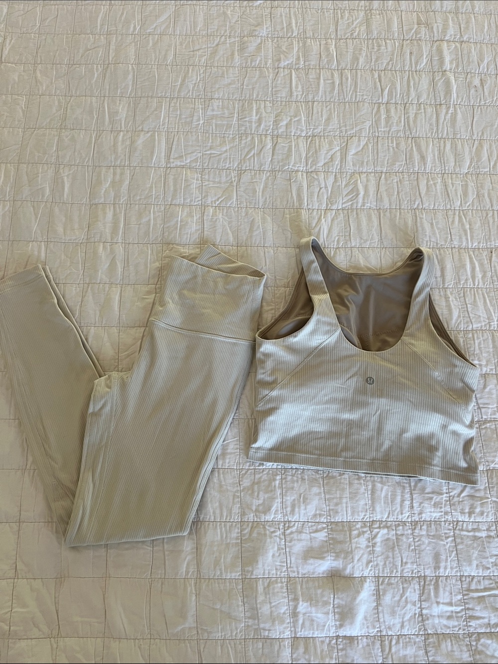Lululemon set Align Ribbed High-Rise legging ivory bone shine size 6 tank size 8